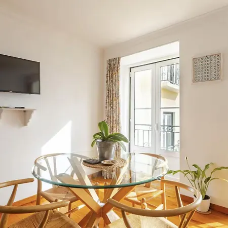 Apartament Pateo Santo Estevao-self Catering