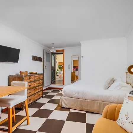 Pateo Santo Estevao-self Catering Lägenhet *
