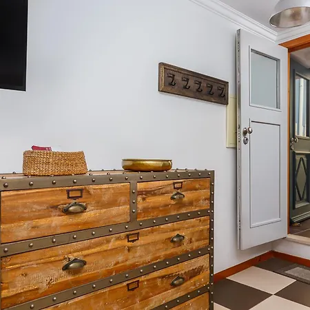Pateo Santo Estevao-self Catering Lägenhet