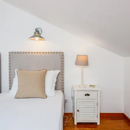 Pateo Santo Estevao-self Catering Lägenhet