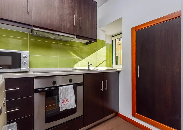 Pateo Santo Estevao-self Catering * Lisboa