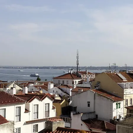 帕特奥斯昂托艾斯特瓦-自助式公寓酒店 * Lisboa